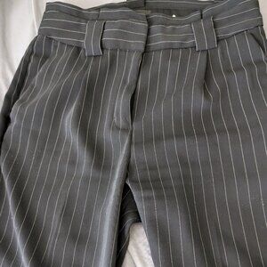 Ankle high rise pants